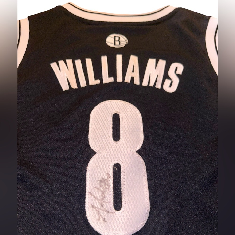 Deron Williams signed Brooklyn nets jersey